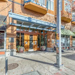 Belltown Court Ii Apartment