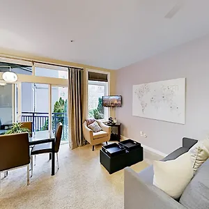 Belltown Court Iii Apartment