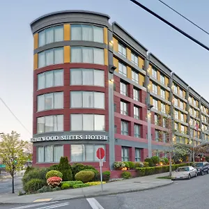 3* מלון Homewood By Hilton Downtown